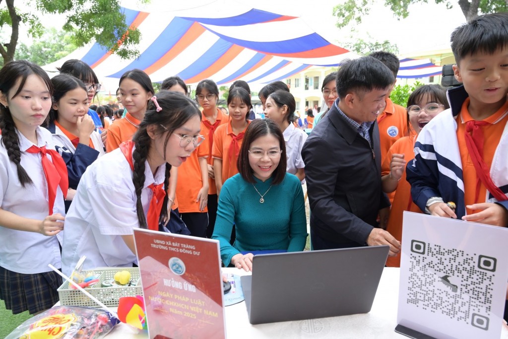Tuyên truyền, nâng cao ý thức chấp hành pháp luật cho học sinh