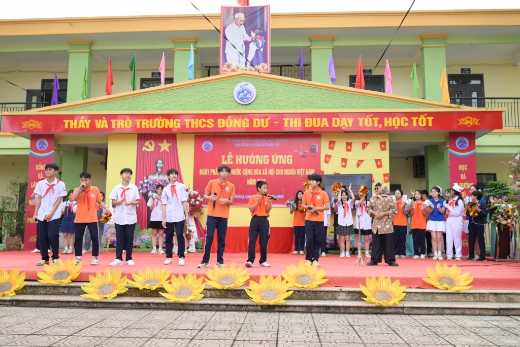 Tuyên truyền, nâng cao ý thức chấp hành pháp luật cho học sinh