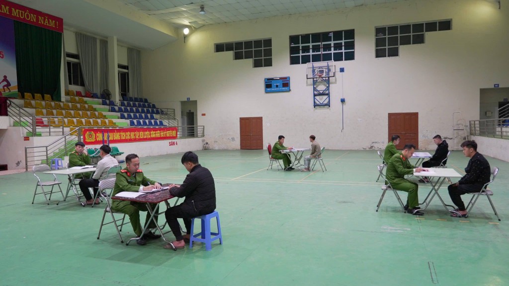 Cơ quan Cảnh sát điều tra tiếp tục đấu tranh, làm rõ để xử lý các đối tượng trước pháp luật Cơ quan Cảnh sát điều tra tiếp tục đấu tranh, làm rõ để xử lý các đối tượng trước pháp luật