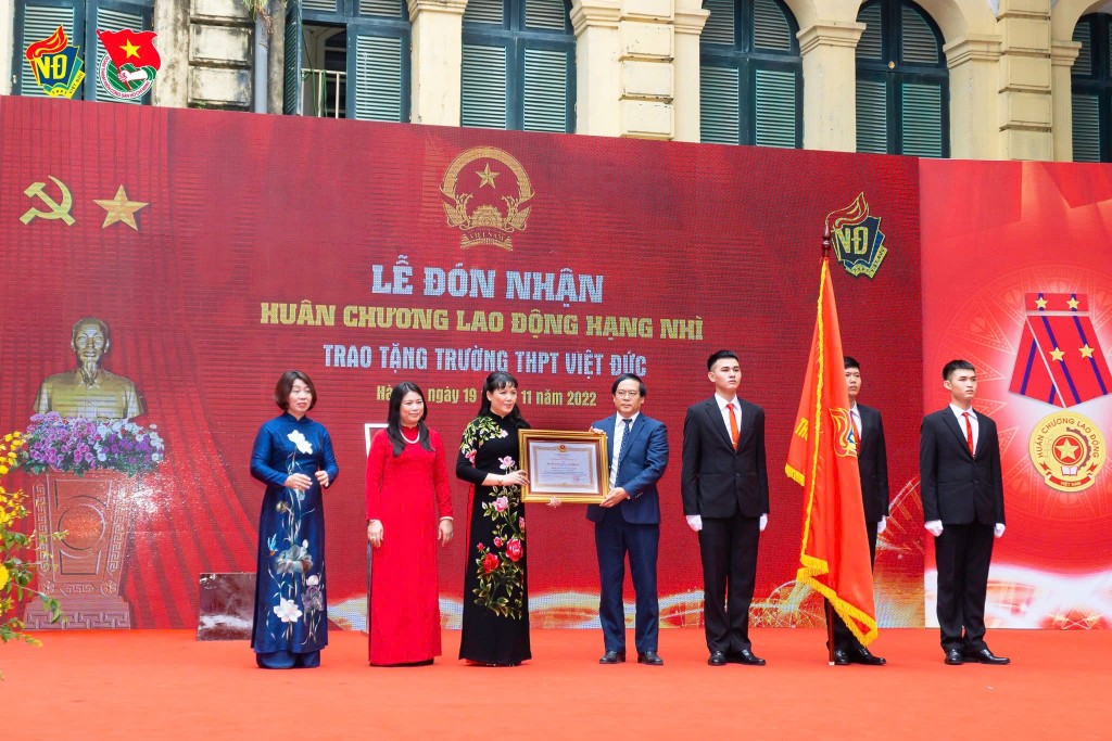 Tự hào 70 năm - hành trình rực rỡ Tự hào 70 năm - hành trình rực rỡ