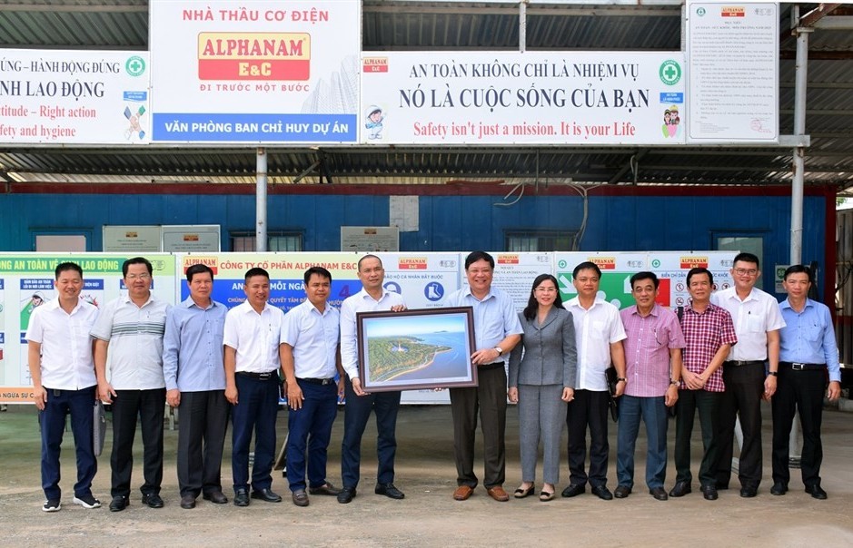 Lãnh đạo tỉnh Cà Mau khảo sát tiến độ khu đô thị sinh thái