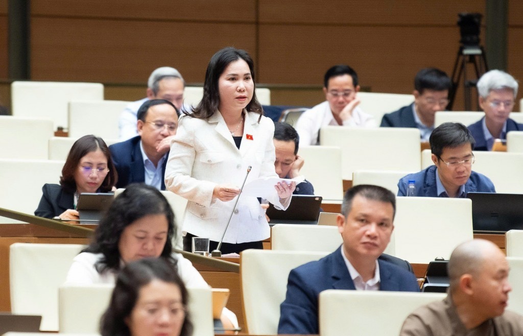 Đề nghị cấm sử dụng AI tạo dựng thông tin sai sự thật