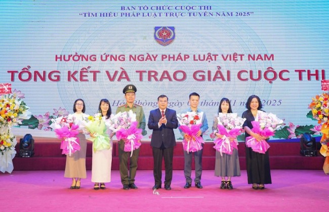 Hải Phòng hưởng ứng Ngày Pháp luật Việt Nam với hoạt động thiết thực