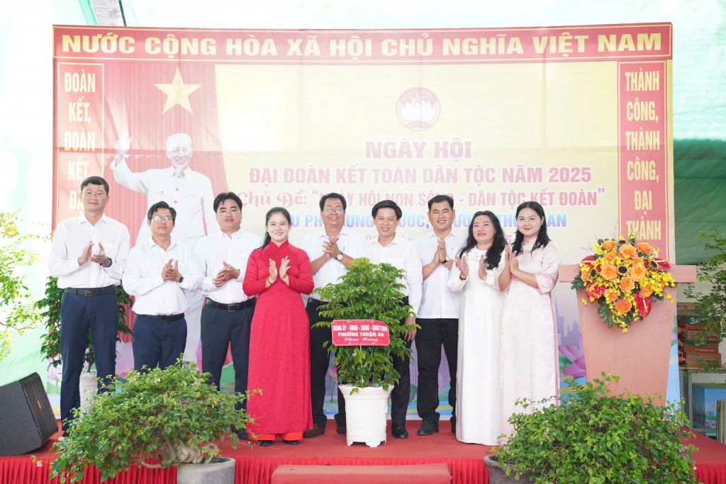 Thuận An lan tỏa sức mạnh đoàn kết trong cộng đồng dân cư Thuận An lan tỏa sức mạnh đoàn kết trong cộng đồng dân cư