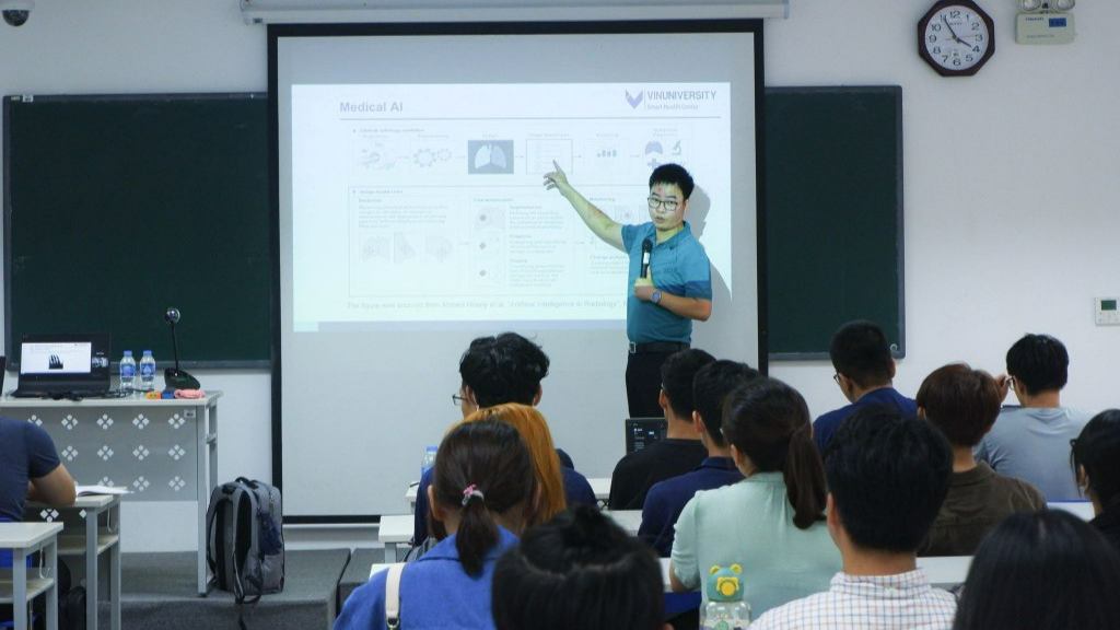 Khoa học, công nghệ - chìa khóa mở tương lai Việt Nam hùng cường Khoa học, công nghệ - chìa khóa mở tương lai Việt Nam hùng cường