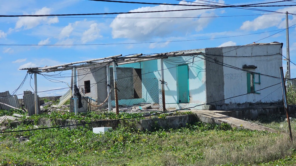 Gia Lai: Không để người dân thiếu lương thực, chỗ ở sau bão Gia Lai: Không để người dân thiếu lương thực, chỗ ở sau bão