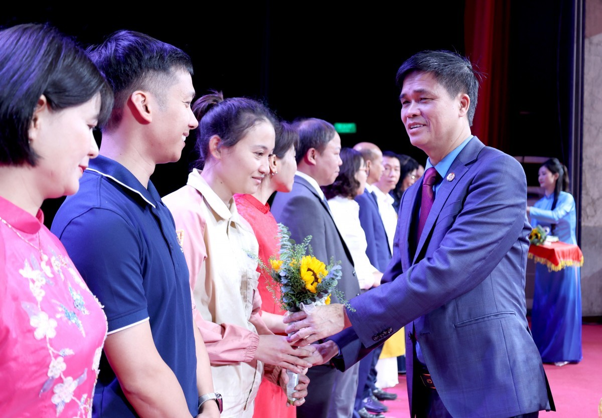 Thúc đẩy sáng kiến, sáng tạo trong công nhân, lao động Thủ đô