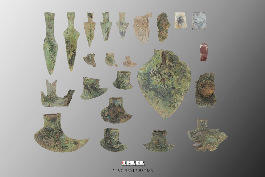 Hiện vật trưng bày Hiện vật trưng bày