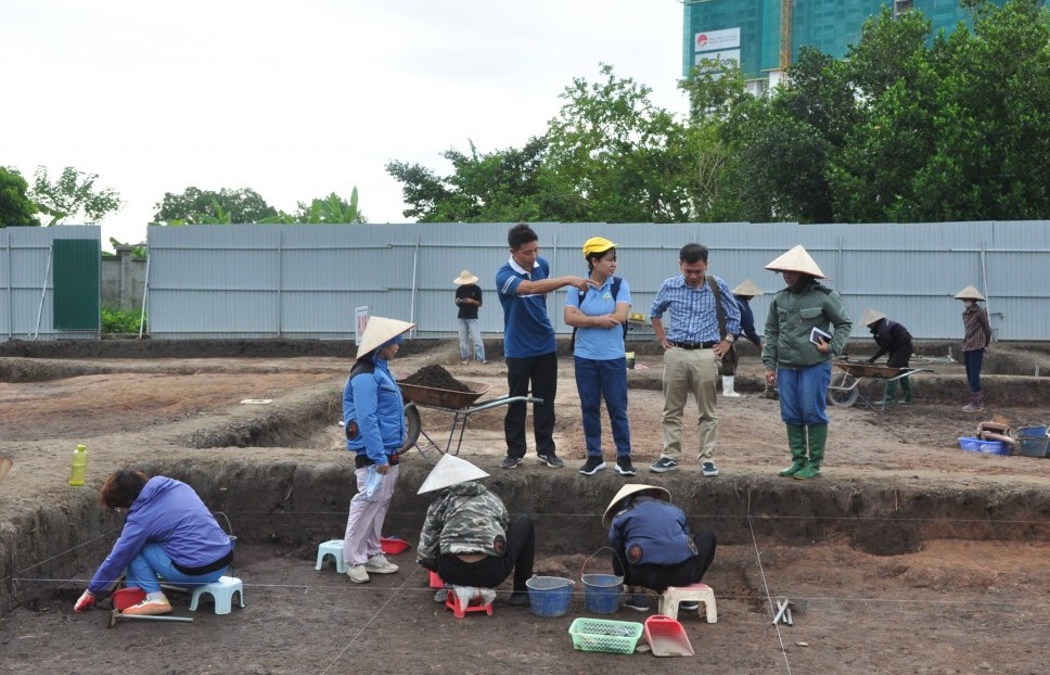 Trưng bày “Những khám phá khảo cổ từ Vườn Chuối”