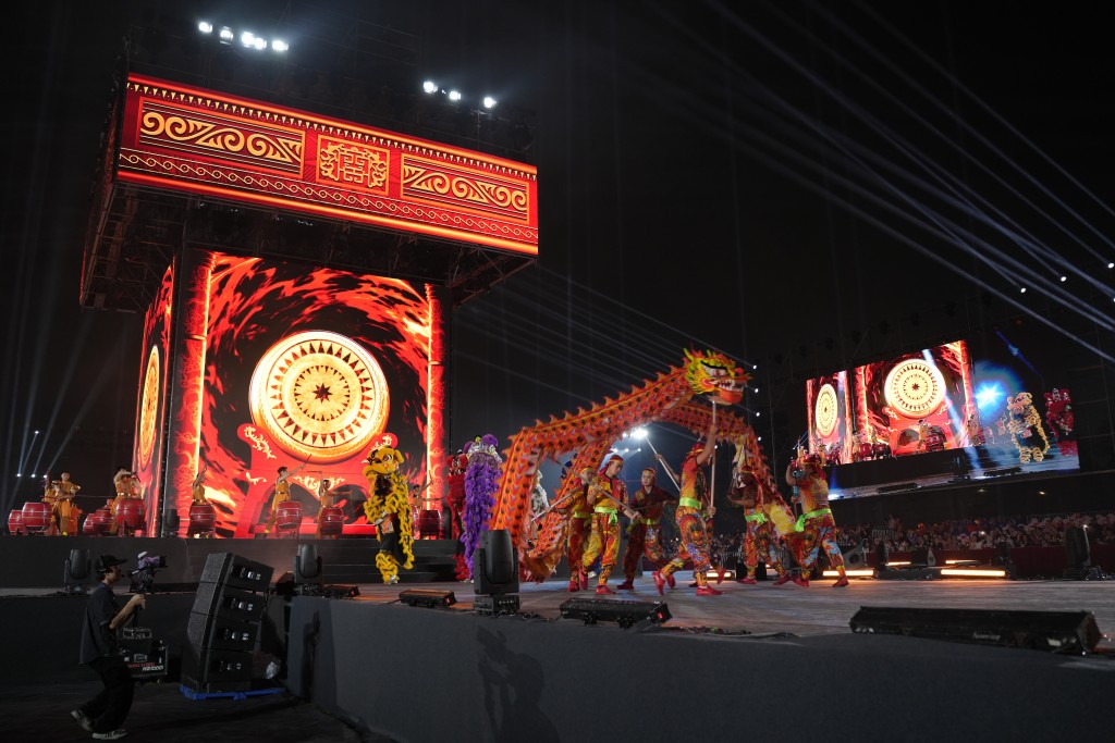 Ấn tượng lễ khai mạc Festival Thăng Long - Hà Nội 2025 Ấn tượng lễ khai mạc Festival Thăng Long - Hà Nội 2025