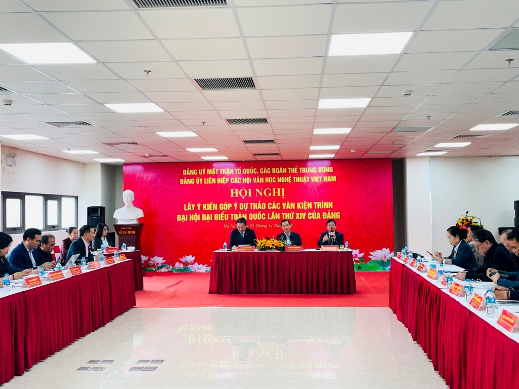 Đóng góp trí tuệ, gửi gắm niềm tin, khát vọng phát triển đất nước Đóng góp trí tuệ, gửi gắm niềm tin, khát vọng phát triển đất nước