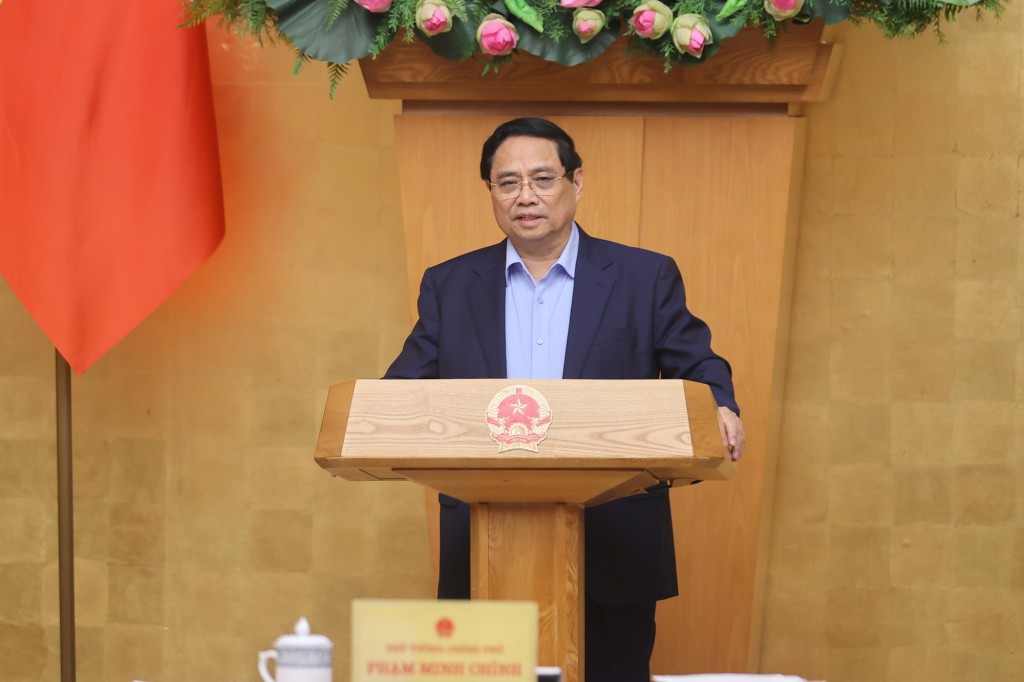 Bên cạnh kết quả đạt được là cơ bản, Thủ tướng thẳng thắn nhìn nhận nước ta còn những tồn tại, hạn chế, khó khăn, thách thức cần lưu ý - Ảnh: VGP/Nhật Bắc