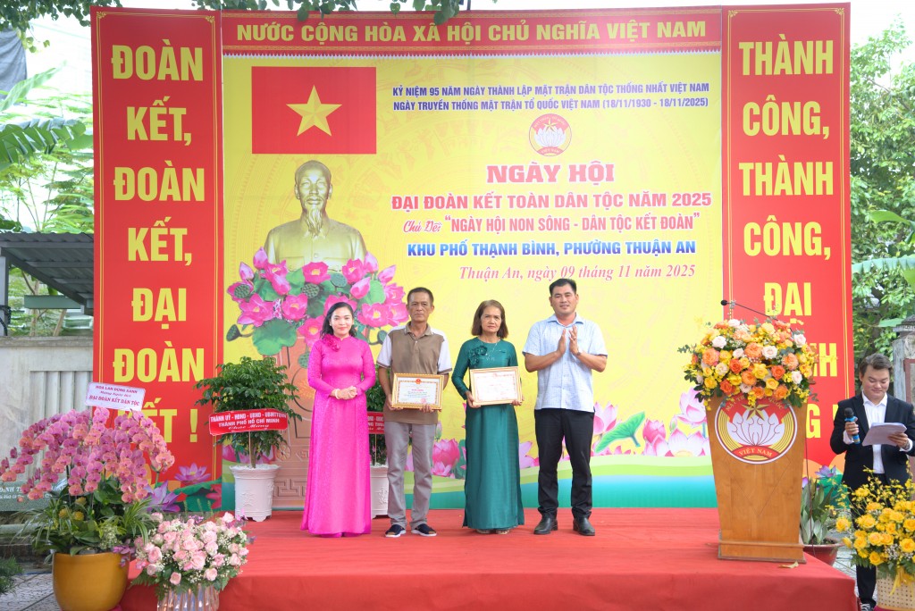Tinh thần Đại đoàn kết toàn dân tộc lan tỏa tại phường Thuận An Tinh thần Đại đoàn kết toàn dân tộc lan tỏa tại phường Thuận An