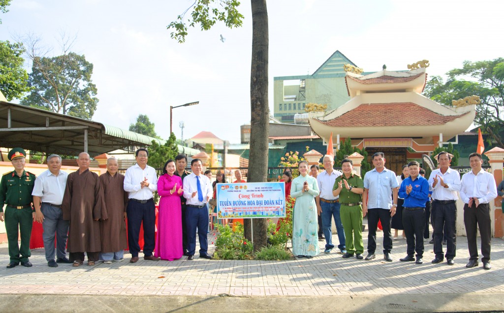 Tinh thần Đại đoàn kết toàn dân tộc lan tỏa tại phường Thuận An Tinh thần Đại đoàn kết toàn dân tộc lan tỏa tại phường Thuận An