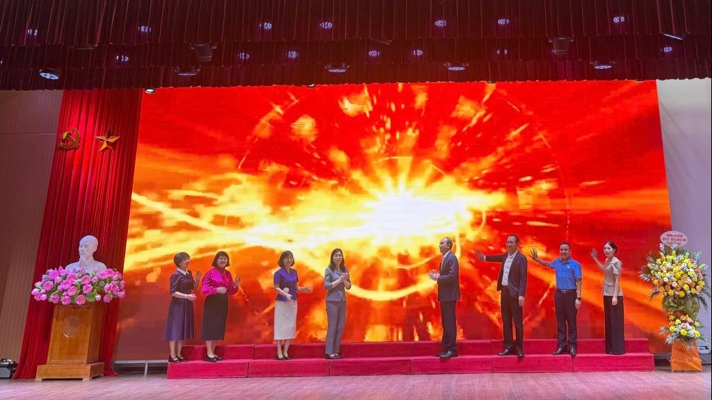 Tăng cường kết nối giữa doanh nghiệp tuyển dụng và người lao động