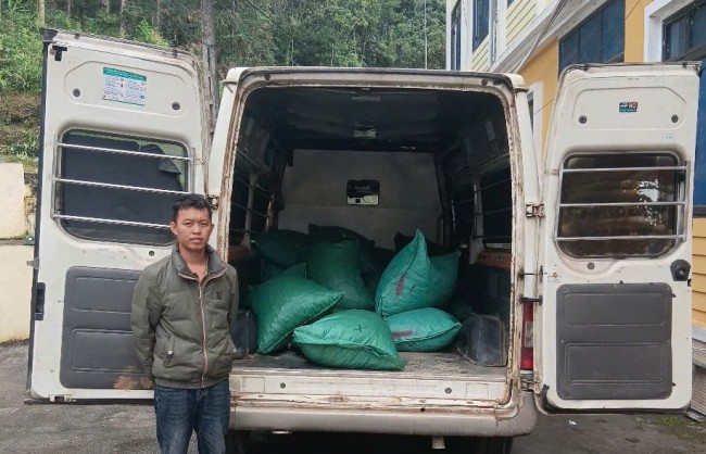 Phát hiện, thu giữ gần 1 tấn cau khô vận chuyển trái phép