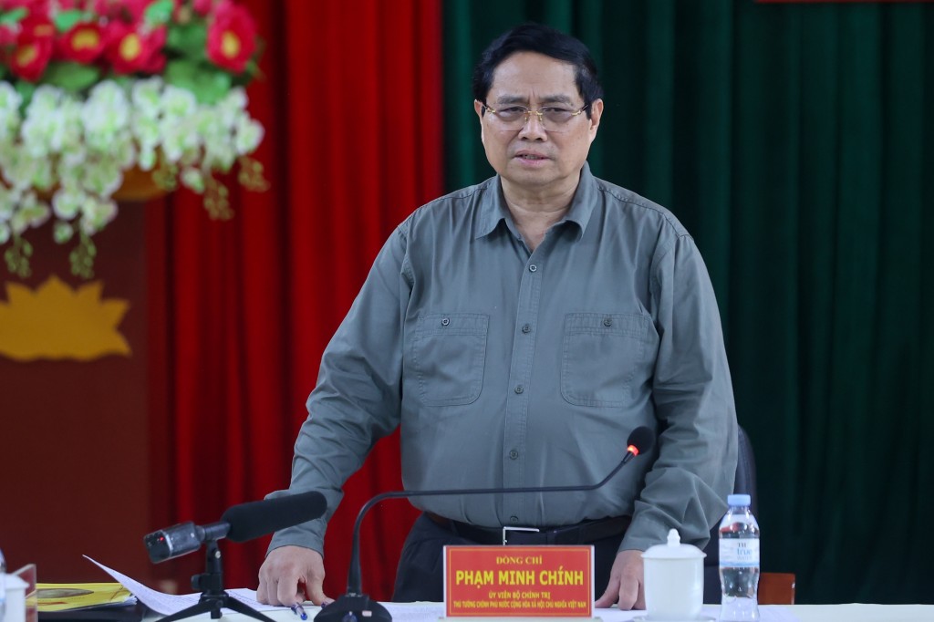 Thủ tướng Phạm Minh Chính đánh giá cao kết quả phát triển kinh tế - xã hội của tỉnh Thanh Hóa thời gian qua trên các lĩnh vực - Ảnh: VGP/Nhật Bắc