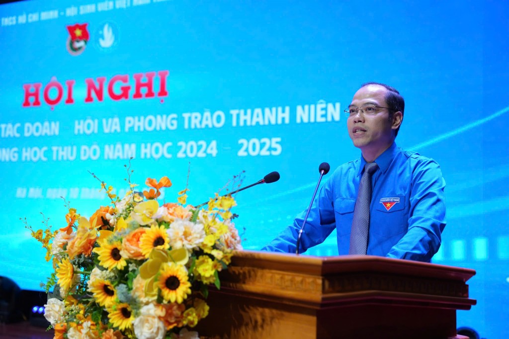 Đồng chí Nguyễn Tiến Hưng – Thành ủy viên, Phó Chủ tịch Ủy ban MTTQ Việt Nam TP Hà Nội, Bí thư Thành đoàn, Chủ tịch Hội Sinh viên Việt Nam TP Hà Nội – phát biểu chỉ đạo tại Hội nghị