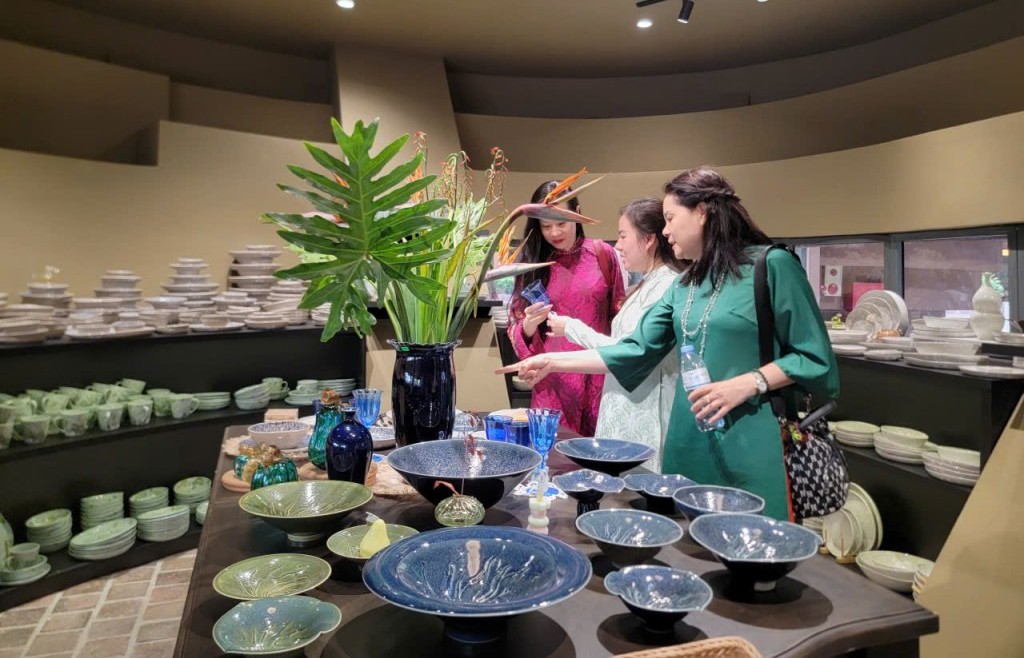 Phát triển làng nghề Hà Nội gắn với xây dựng thương hiệu sản phẩm OCOP