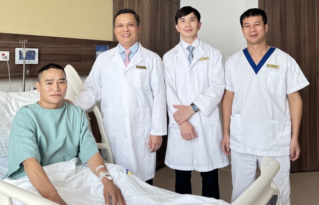 Vinmec cứu sống người đàn ông dân tộc Dao bị vỡ tạng, cận kề "cửa tử"