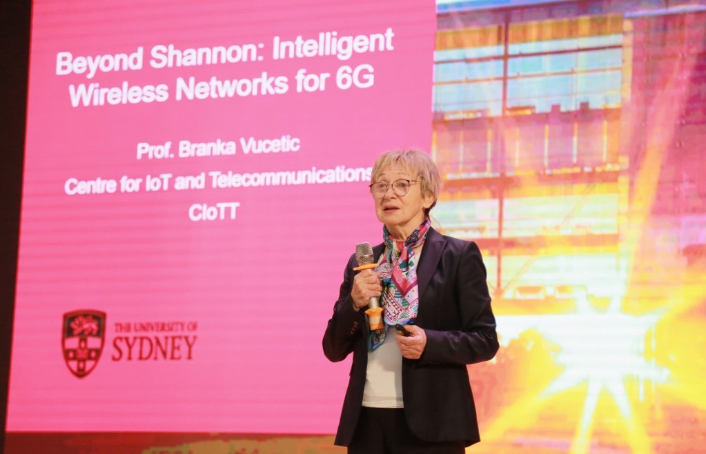 Hướng tới mạng truyền thông hỗn hợp thế hệ mới