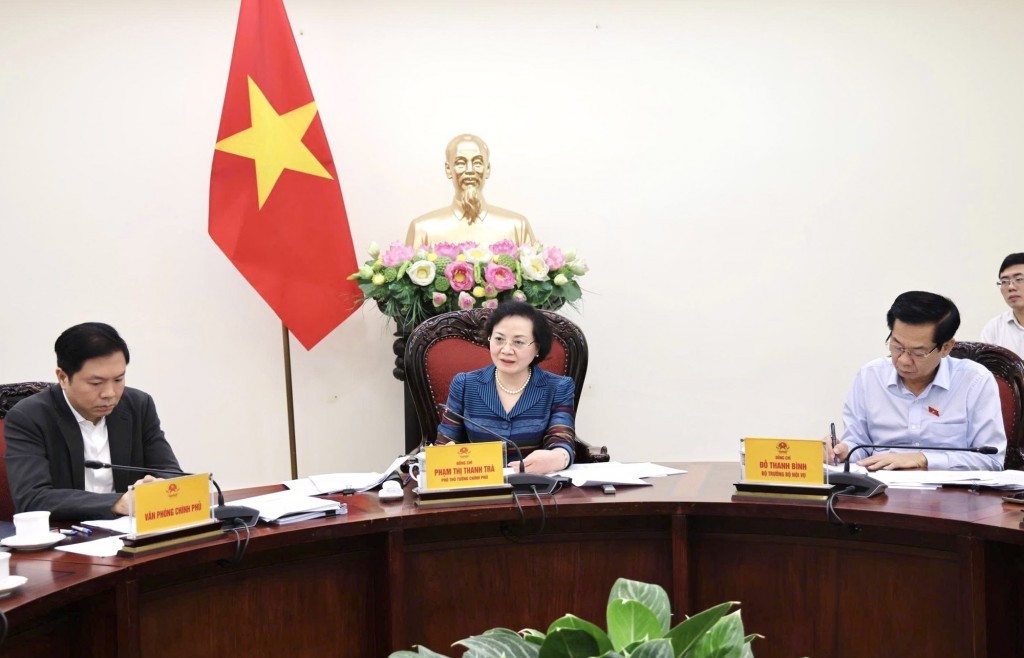 Phó Thủ tướng Phạm Thị Thanh Trà yêu cầu Bộ Nội vụ tăng tốc tiến độ các nhiệm vụ cuối năm