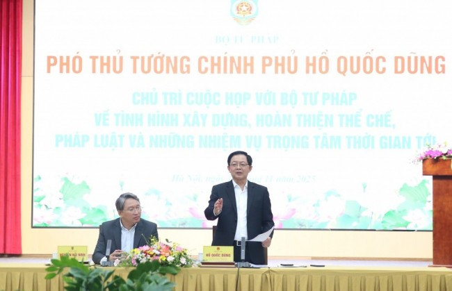 Bộ Tư pháp phải gương mẫu, quyết liệt, tiên phong trong hoàn thiện thể chế