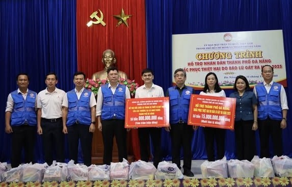 TP Hồ Chí Minh hỗ trợ Đà Nẵng 15 tỷ đồng khắc phục thiên tai