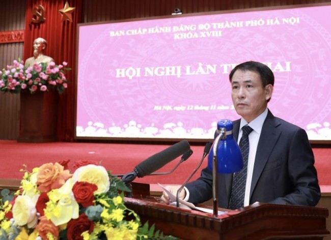 Hằng quý, Thành uỷ cho ý kiến triển khai các nghị quyết chiến lược