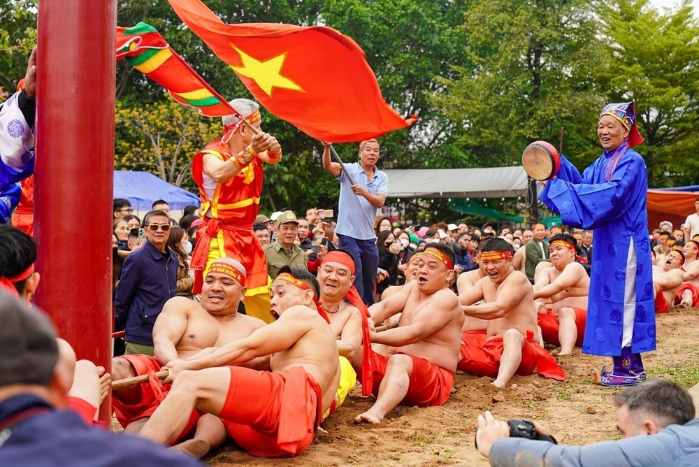 Lan tỏa sức sống di sản Nghi lễ và trò chơi Kéo co