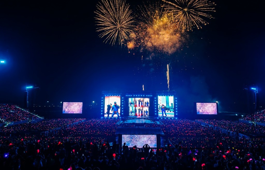 Hai đêm concert G-DRAGON: Kỷ lục mới của show quốc tế tại Việt Nam