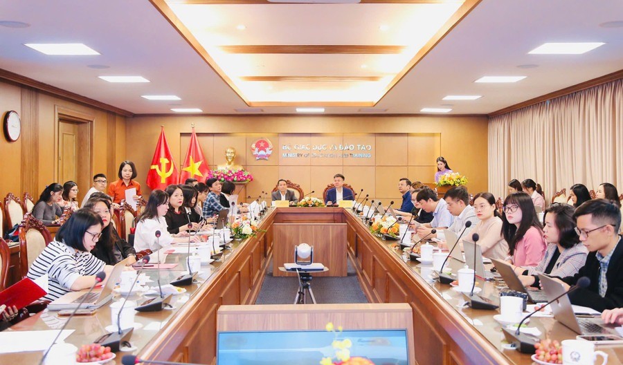 Báo chí luôn đồng hành cùng ngành Giáo dục trong công cuộc đổi mới