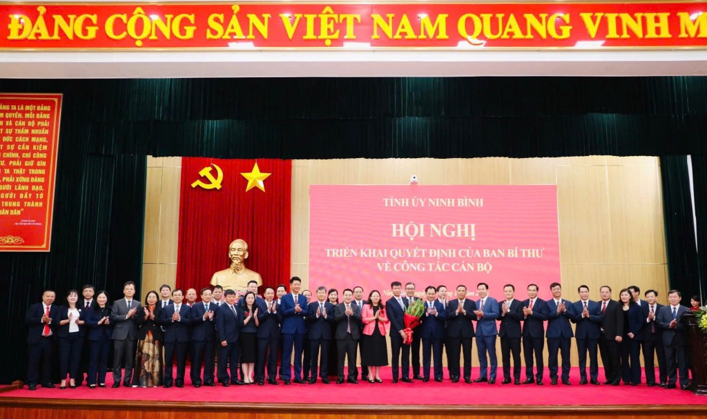 Ông Trần Huy Tuấn giữ chức Phó Bí thư Tỉnh ủy Ninh Bình