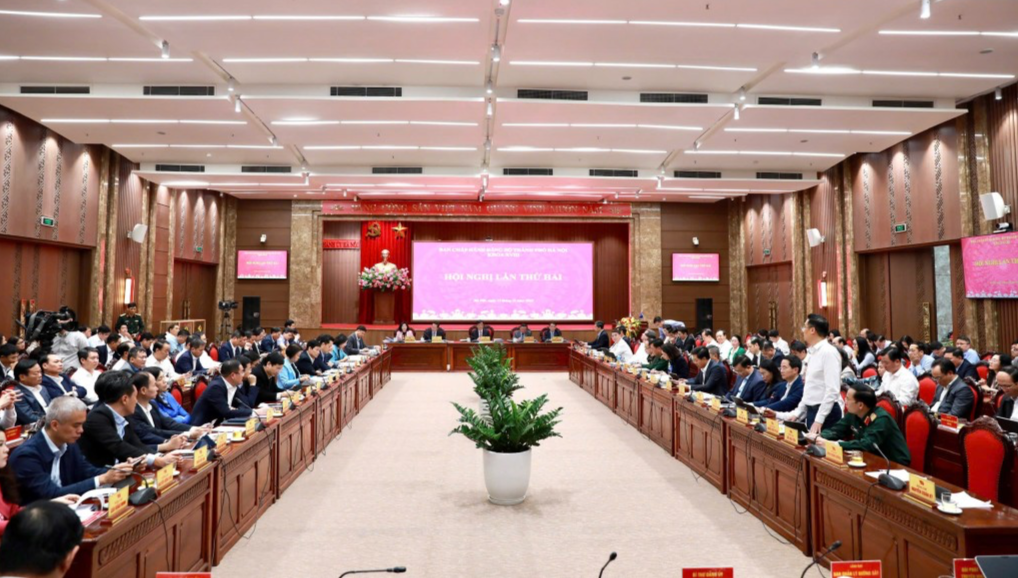 Tập trung cao độ, tăng tốc thực hiện các nhiệm vụ