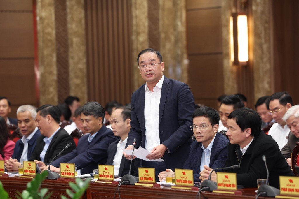 Trao thực quyền gắn với trách nhiệm, tạo chuyển biến thực chất Trao thực quyền gắn với trách nhiệm, tạo chuyển biến thực chất