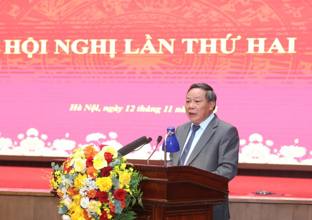 Tập trung cao độ, tăng tốc thực hiện các nhiệm vụ trọng tâm