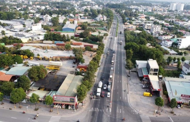 TP Hồ Chí Minh tổ chức phân làn mới trên tuyến Mỹ Phước - Tân Vạn