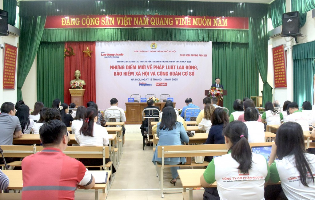 Toàn cảnh buổi Đối thoại, giao lưu trực tuyến