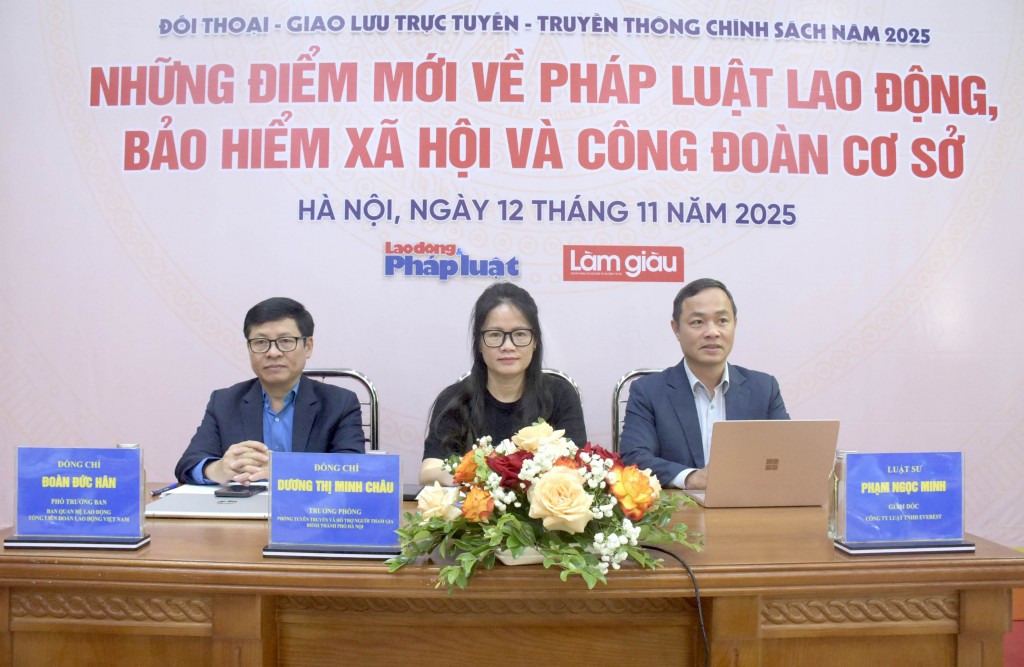 Các chuyên gia trả lời các câu hỏi của người lao động tại buổi Đối thoại trực tiếp, giao lưu trực tuyến