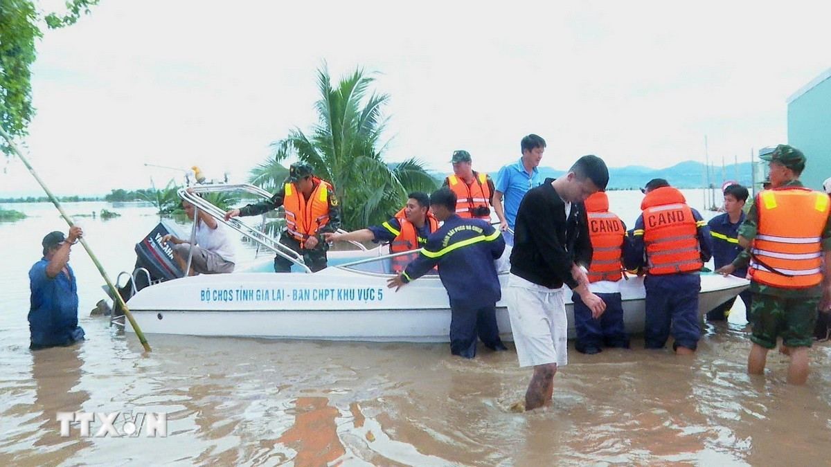 Phát huy sức mạnh đại đoàn kết dân tộc để phát triển đất nước
