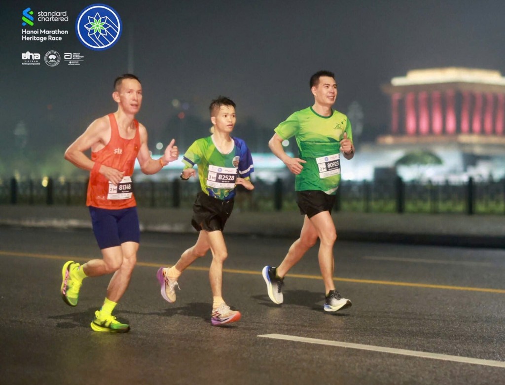 Chương trình này nằm trong trong khuôn khổ chuỗi sự kiện của giải chạy quốc tế Standard Chartered Marathon Di Sản Hà Nội 2025 Chương trình này nằm trong trong khuôn khổ chuỗi sự kiện của giải chạy quốc tế Standard Chartered Marathon Di Sản Hà Nội 2025