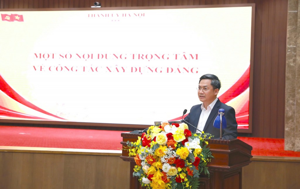 Hình thành “Đảng bộ số - Đảng viên số”, tiên phong chuyển đổi số