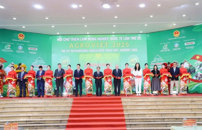 Thúc đẩy hợp tác, quảng bá thương hiệu sản phẩm OCOP và nông sản đặc sản