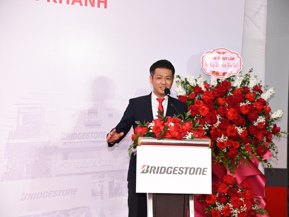 Ông Naoki Inutsuka, Tổng Giám đốc Bridgestone Việt Nam phát biểu tại sự kiện khai trương cửa hàng thứ 100