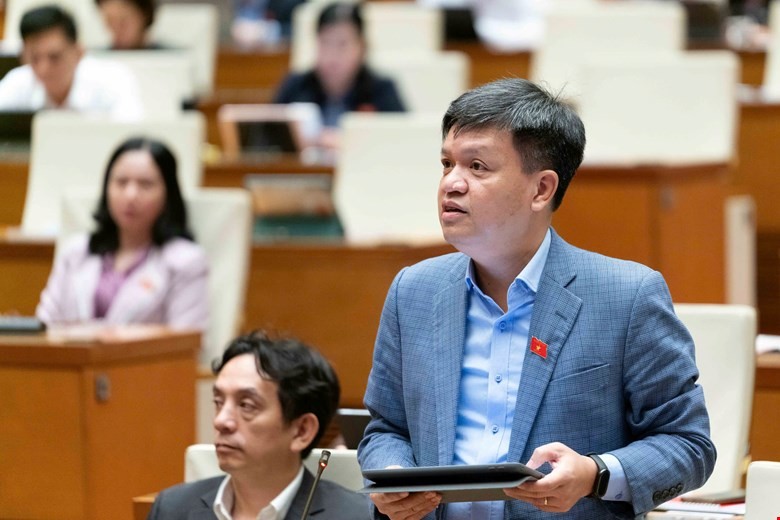 Thiết lập cơ chế bảo vệ viên chức dám nghĩ, dám làm, dám chịu trách nhiệm vì lợi ích chung Thiết lập cơ chế bảo vệ viên chức dám nghĩ, dám làm, dám chịu trách nhiệm vì lợi ích chung