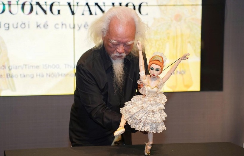 Nghệ nhân Dương Văn Học - Người kể chuyện bằng rối