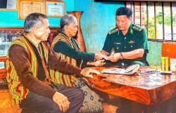 Cần nhiều chính sách đặc thù cho đồng bào dân tộc thiểu số