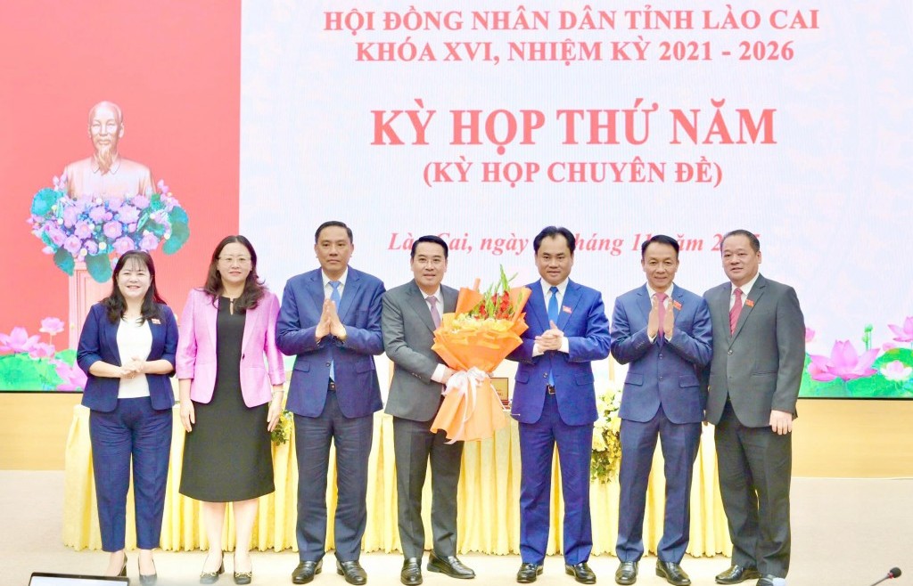 Đồng chí Nguyễn Tuấn Anh giữ chức Chủ tịch UBND tỉnh Lào Cai