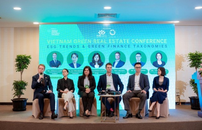 Bức tranh toàn cảnh về ESG và Danh mục phân loại tài chính xanh