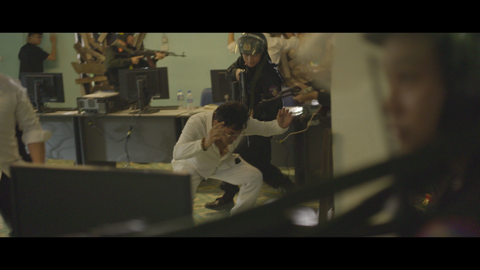 “Tường lửa Tràng An” tôn vinh chiến công thầm lặng của Công an Thủ đô